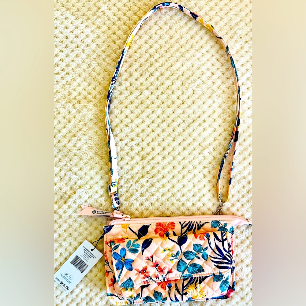 Women’s “Vera Bradley” Paradise Coral Crossbody Wallet NWT